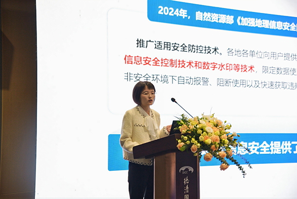 1762762599865887.jpg 邹秀珍.jpg